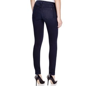 Joe’s Jeans Dark Wash Curvy Skinny Charlene